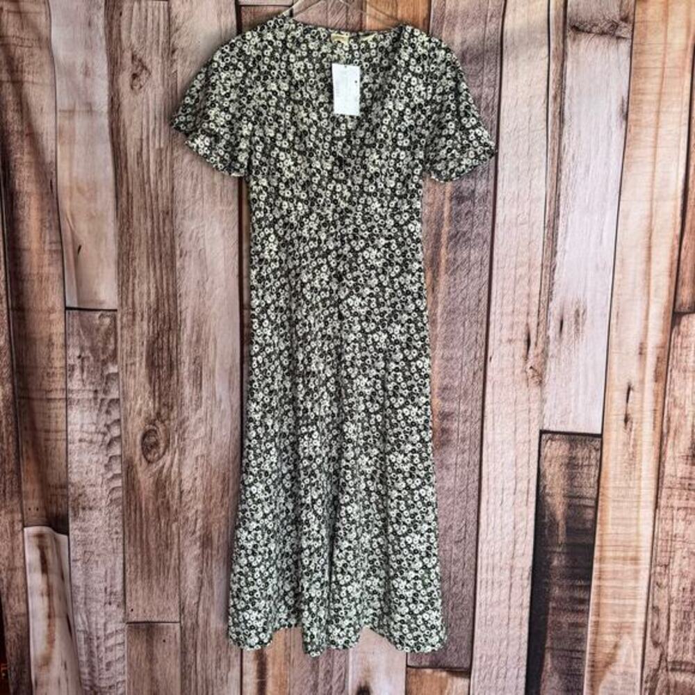 Levi's Dress Daisy Floral Small Midi Summer Spring Full Buttons Black and White‎